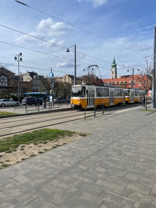 tram