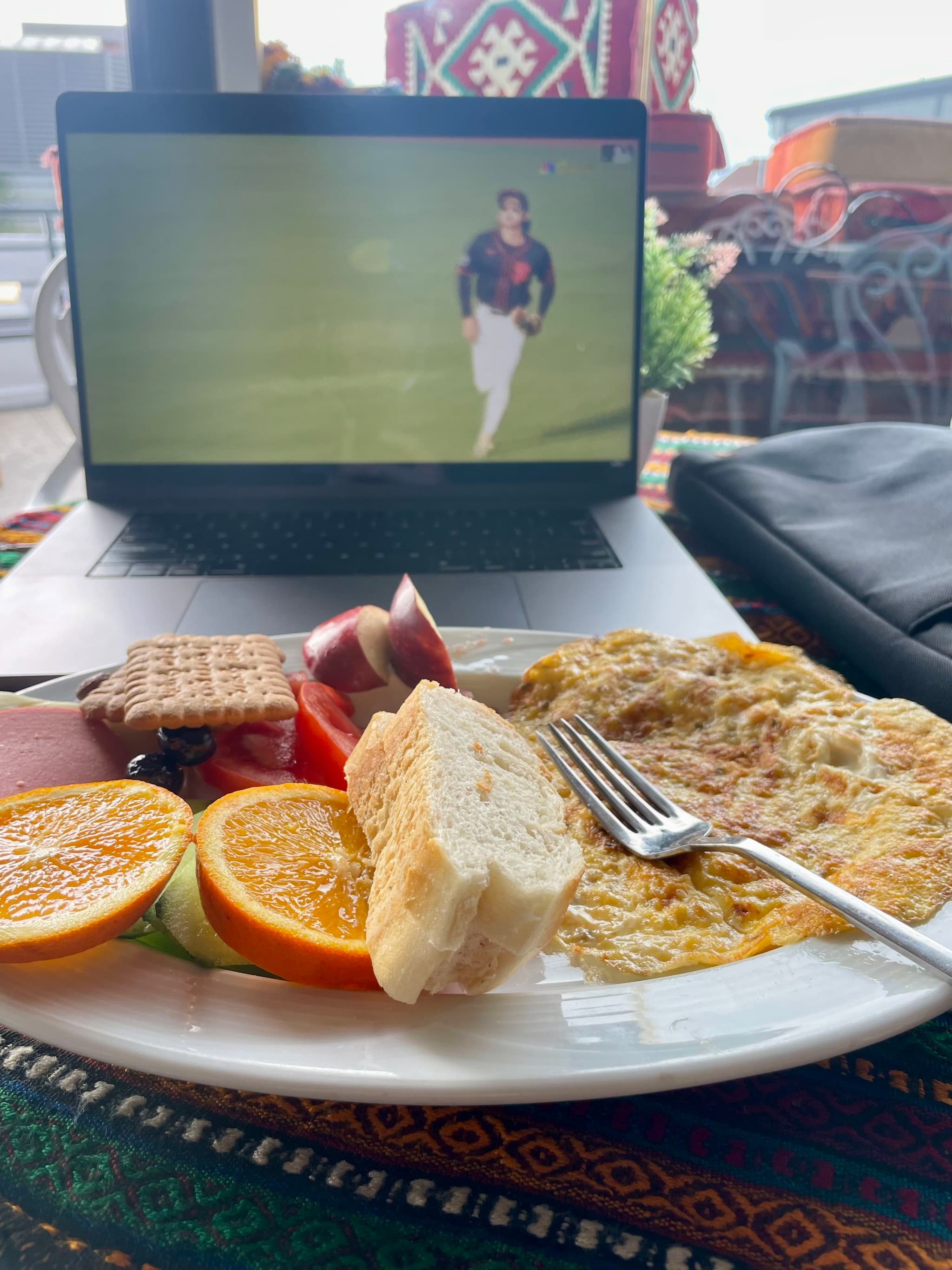 breakfast and mlb