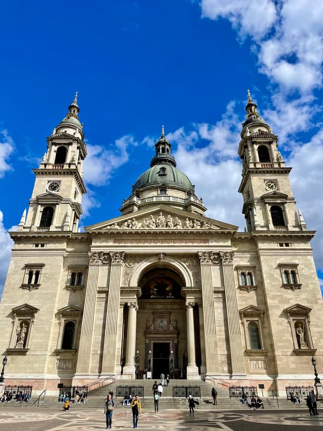 ST. STEPHENS CATHEDRAL